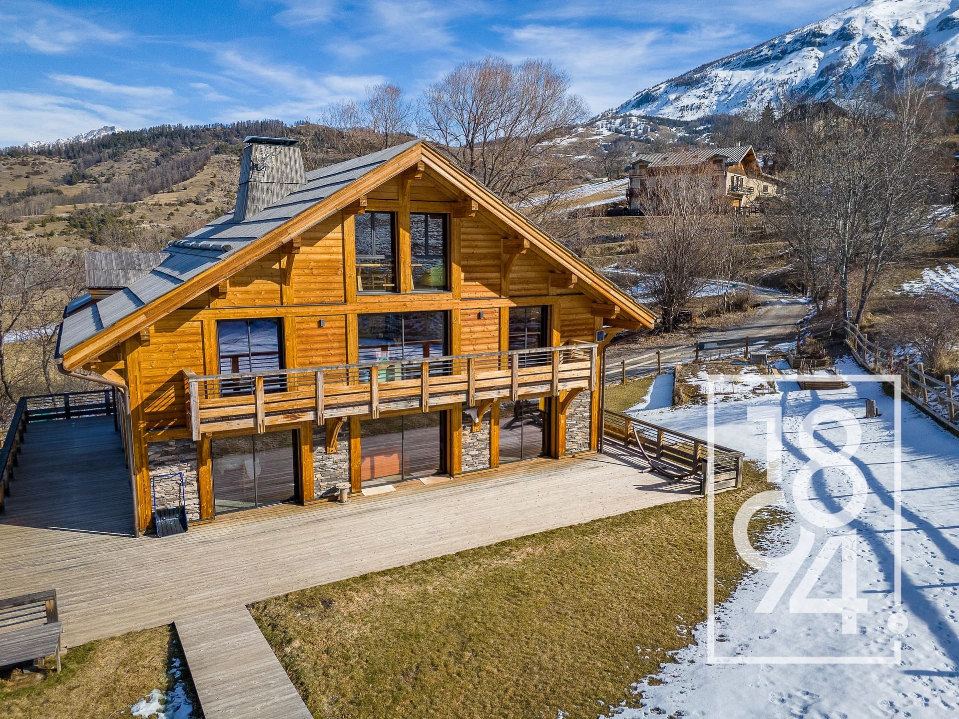 Chalet contemporain dans la vallée de l'Ubaye, vues à 360°