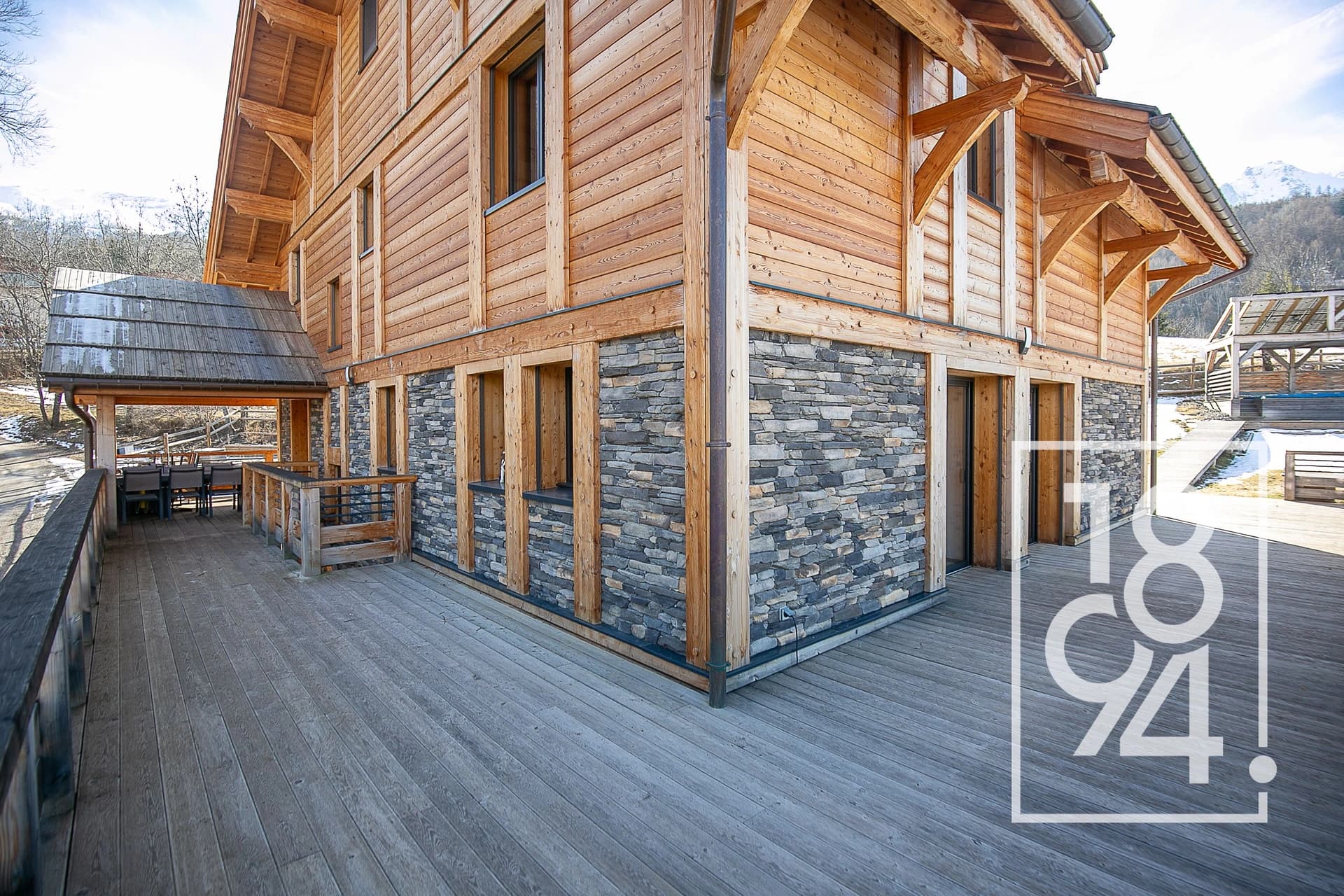Chalet contemporain dans la vallée de l'Ubaye, vues à 360°